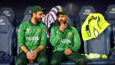 पाकिस्तानी खिलाड़ी ड्रग टेस्ट में फेल, इंग्लैंड में खेलने का मौका छिना, PCB ने शुरू की जांच SportsTak Hindi