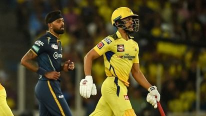 मुंबई इंडियंस और चेन्नई सुपर किंग्स के बीच मुकाबला. (PC: Getty)