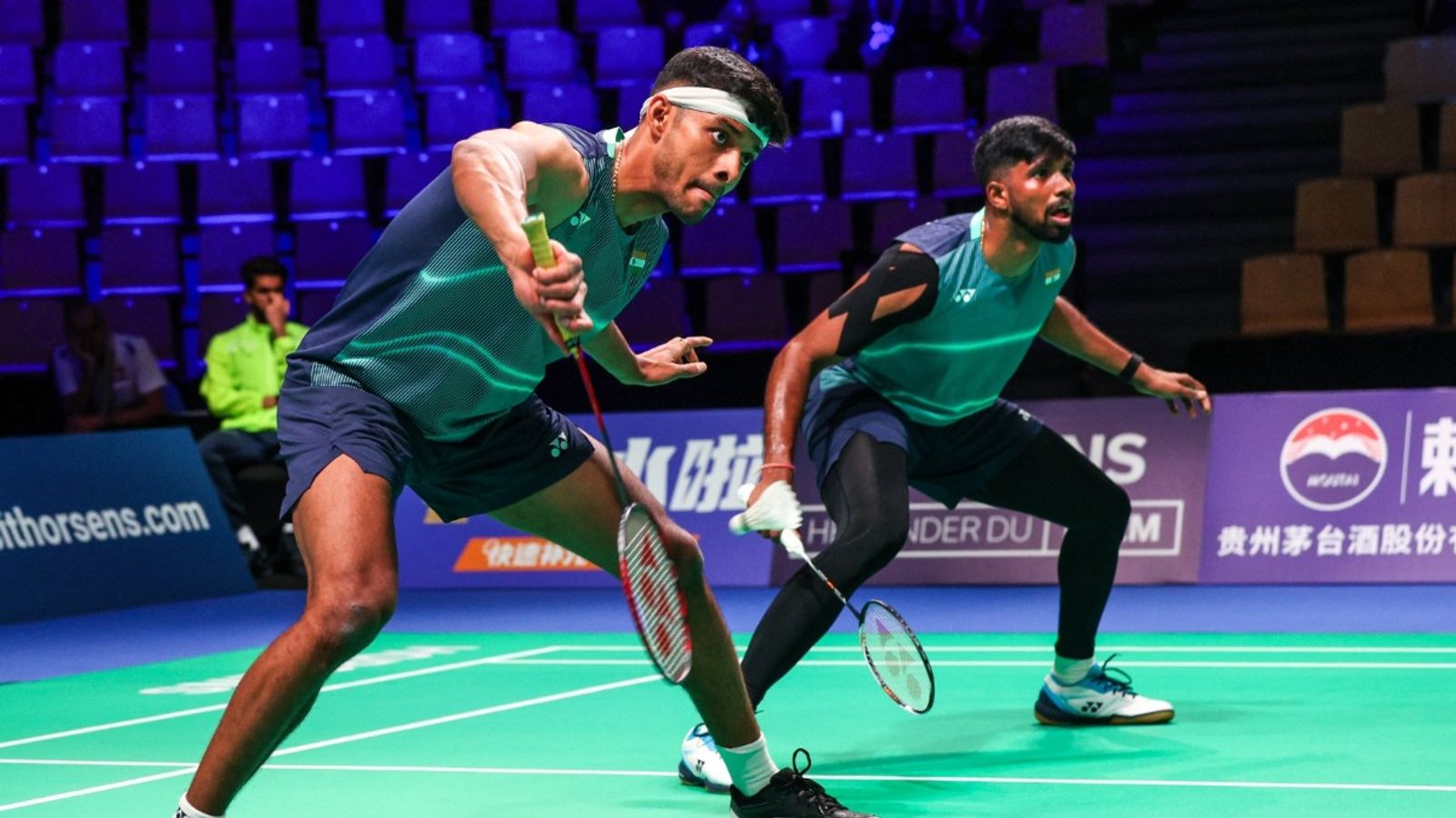 Thomas Cup : थॉमस कप में पहले मैच में हारे लक्ष्य सेन, लेकिन रेड्डी-शेट्टी के दमपर भारत ने कनाडा को 4-1 से रौंदा सात्विकसाईराज रंकीरेड्डी और चिराग शेट्टी की डबल्स जोड़ी