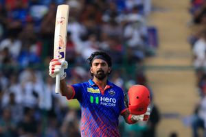 केएल राहुल ने 67 गेंद में 152 रनों की नाबाद पारी के बाद बैटिंग का खोला बड़ा राज, कहा - मेरी ताकत का... SportsTak Hindi