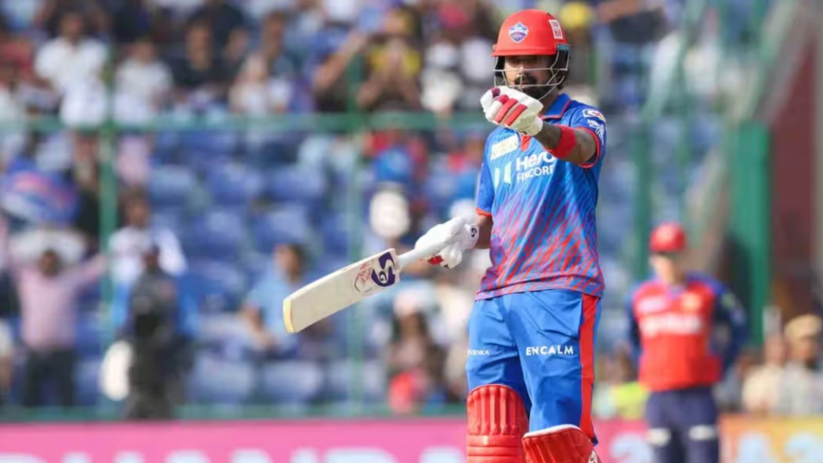 केएल राहुल ने स्ट्राइक रेट को कहा था ओवररेटेड तो अब 67 गेंद में कैसे ठोके 152, बोले- अब टाइम नहीं है कि... केएल राहुल आईपीएल में छह शतक लगा चुुके हैं. (Photo: IPL)