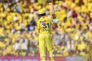 CSK के लिए ऋतुराज गायकवाड ने क्यों कछुए की चाल से 49 गेंद में जड़ी फिफ्टी ? शिवम दुबे ने उगला कड़वा सच SportsTak Hindi