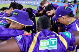 LSG vs KKR : सुपर ओवर के रोमांच में जीती केकेआर, सुनील नरेन के आगे लखनऊ ने टेके घुटने SportsTak Hindi