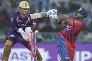 IPL 2026 Points Table: गुजरात-कोलकाता की जीत से पॉइंट्स टेबल में खलबली, इन टीमों को हुआ नुकसान SportsTak Hindi