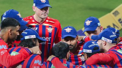 KKR के सामने सुपर ओवर में ब्लंडर करने वाली LSG को डेल स्टेन ने लताड़ा, कहा - क्राइम कर दिया और... SportsTak Hindi