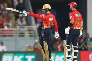 PBKS vs RR संभावित प्लेइंग इलेवन, हेड टू हेड, लाइव स्ट्रीमिंग और पिच-वेदर रिपोर्ट, जानिए यहां SportsTak Hindi