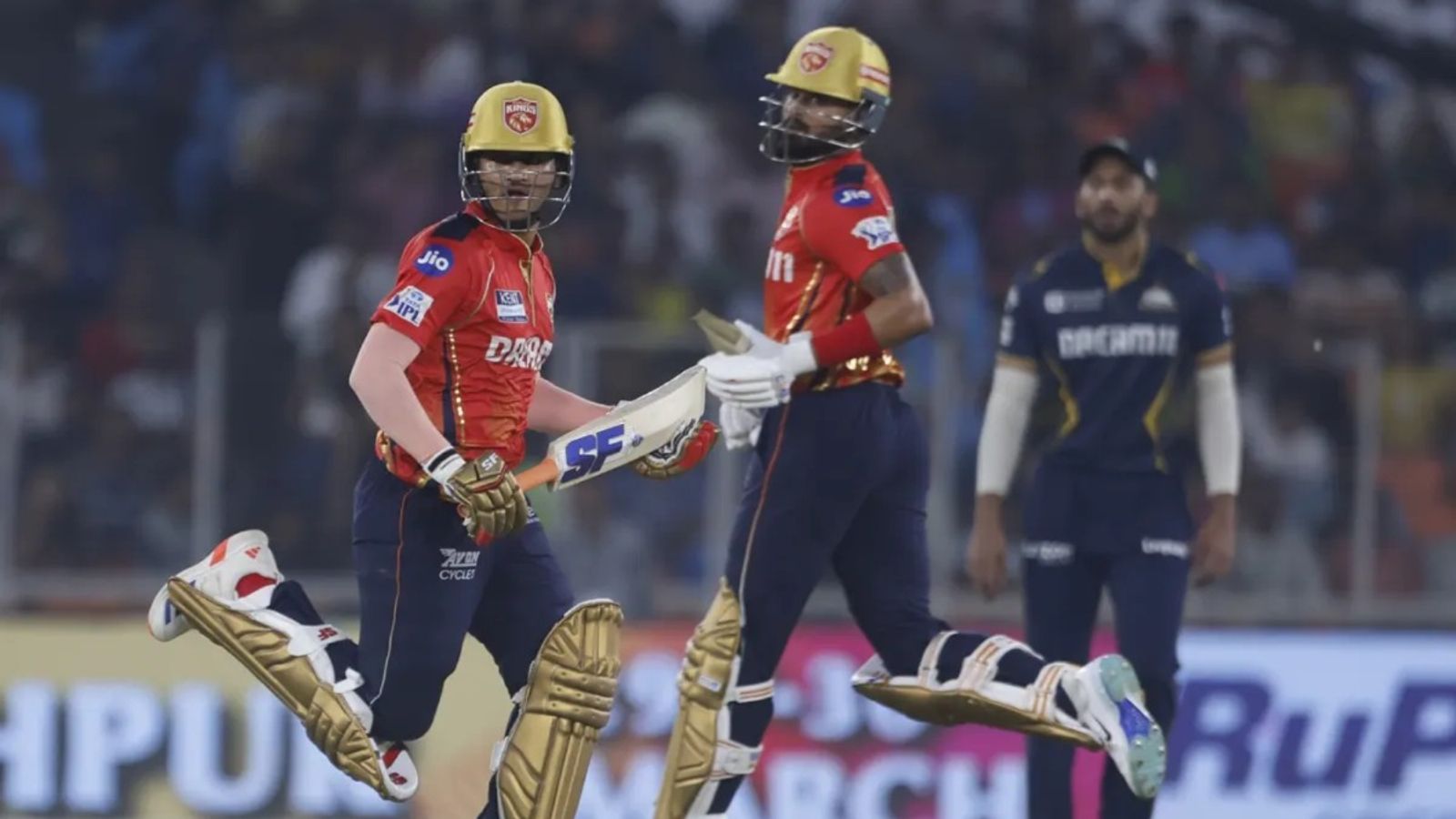 IPL 2026 में छक्के उड़ाने में भारतीयों का जवाब नहीं, नौजवानों ने सीनियर्स को पछाड़ा, देखिए कौन है सबसे आगे प्रियांश आर्य और श्रेयस अय्यर.