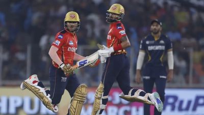 IPL 2026 में छक्के उड़ाने में भारतीयों का जवाब नहीं, नौजवानों ने सीनियर्स को पछाड़ा, देखिए कौन है सबसे आगे SportsTak Hindi