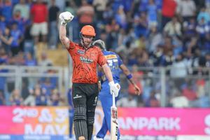 'क्लासेन को फोन करो', हेनरिक की धांसू पारी के बाद केविन पीटरसन ने साउथ अफ्रीकी बोर्ड को दी सलाह, कहा - वर्ल्ड कप कभी नहीं जीते तो... SportsTak Hindi