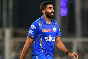 बुमराह और सूर्यकुमार यादव क्या CSK के खिलाफ मैच से होंगे बाहर? कोच जयवर्धने ने दिया जवाब SportsTak Hindi