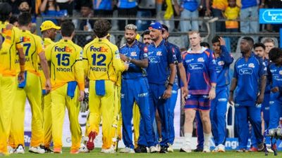 CSK vs MI मैच की Playing XI, हेड टू हेड, पिच रिपोर्ट, लाइव स्ट्रीमिंग और चेन्नई के मौसम का हाल, जानिए यहां SportsTak Hindi