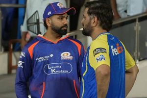 CSK vs MI मैच में क्या एमएस धोनी और रोहित शर्मा खेलेंगे? दोनों टीमों के कोचेज ने दी बड़ी अपडेट SportsTak Hindi