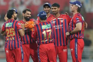 MI vs LSG की Playing XI, हेड टू हेड, पिच रिपोर्ट, लाइव स्ट्रीमिंग और मुंबई के मौसम का हाल, जानिए यहां SportsTak Hindi