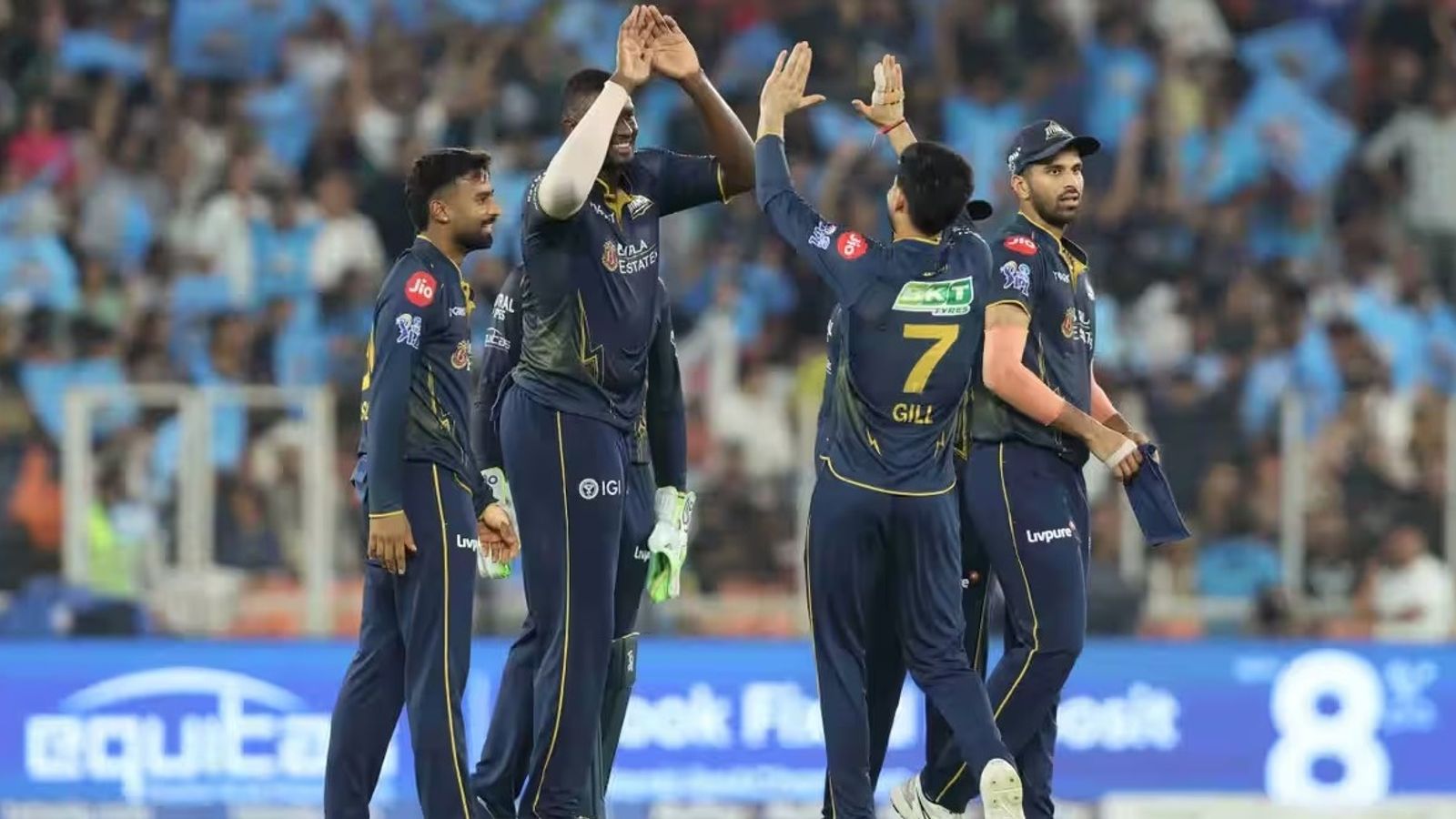 'मैंने उस चैप्टर को...', IPL 2026 में शानदार प्रदर्शन के बीच GT के स्टार को आई टेस्ट की याद, लौटने की जताई इच्छा जेसन होल्डर गुजरात टाइटंस के पिछले दो मैचों में प्लेयर ऑफ द मैच रहे. (PC: IPL)
