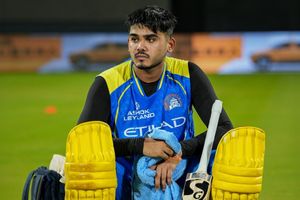 आयुष म्हात्रे की चोट पर अपडेट, हैमस्ट्रिंग ही नहीं इस चोट से भी परेशान, इतने महीने नहीं खेल पाएंगे क्रिकेट SportsTak Hindi