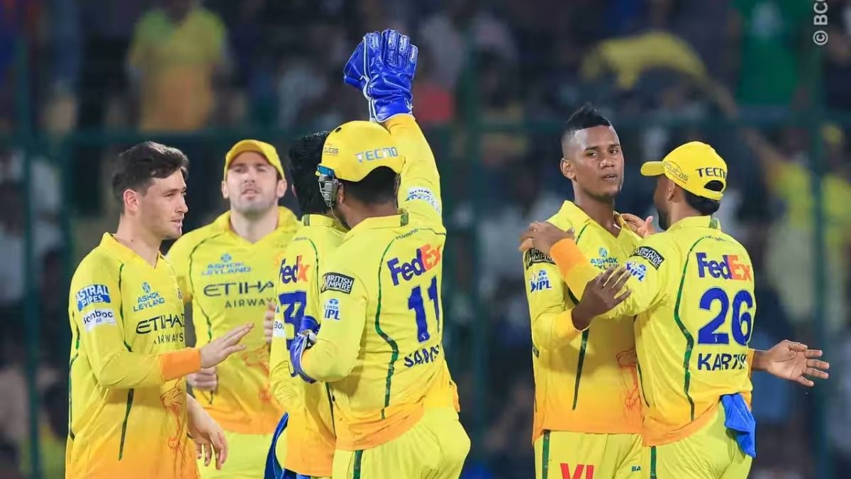 मैच के दौरान चेन्नई के खिलाड़ी 