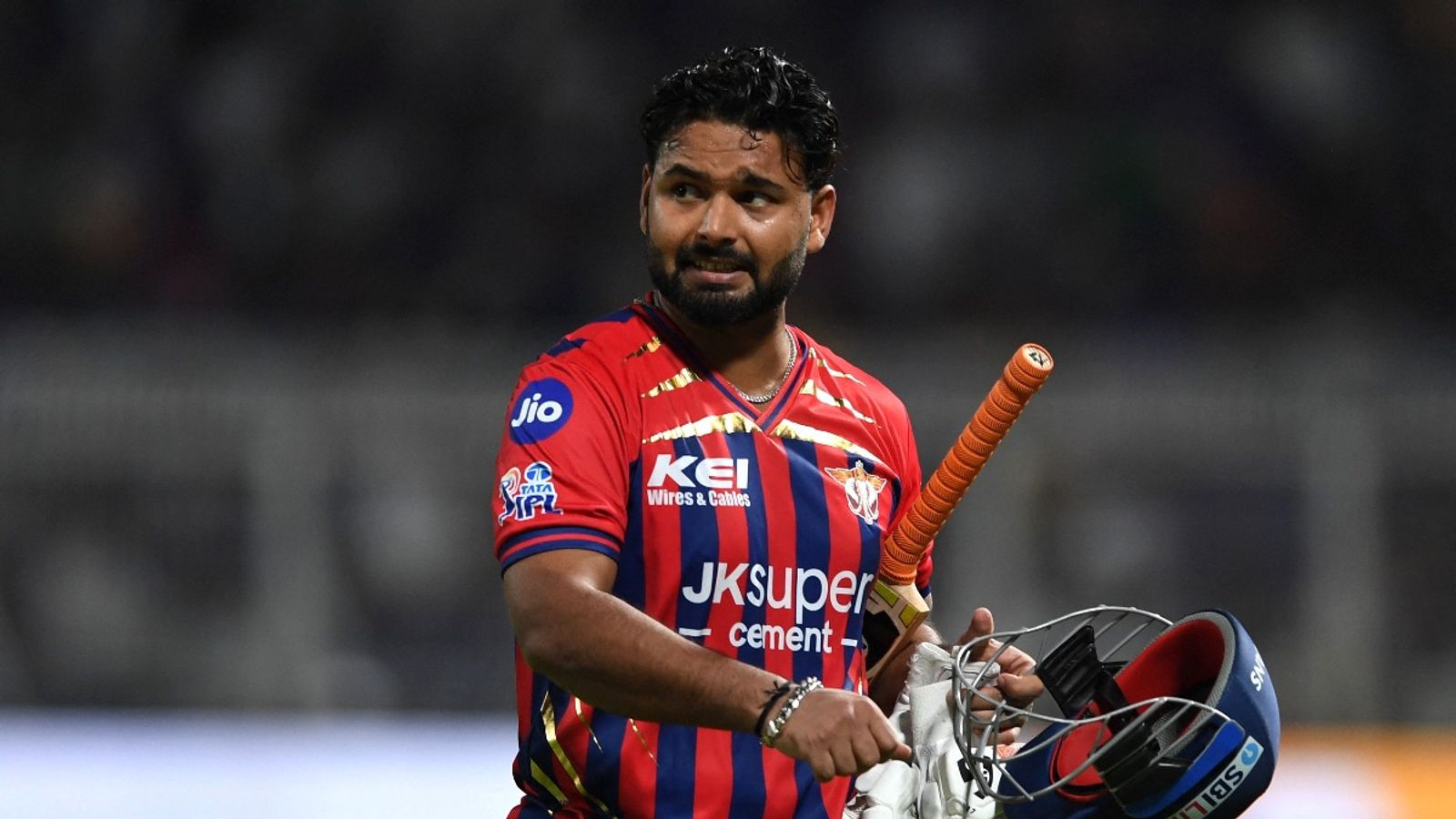 8.60 करोड़ का खिलाड़ी एक मैच खेलकर चोटिल, ऋषभ पंत की LSG पर टूटा मुसीबतों का पहाड़, जानें Playing XI आईपीएल 2026 में ऋषभ पंत का बल्ला खामोश रहा है (Photo: ITG)