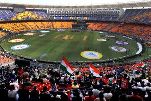 अहमदाबाद में आखिरी 5 में से 4 IPL फाइनल कराने पर BCCI का आया जवाब, बोले- बेंगलुरु में इसे कराना... SportsTak Hindi