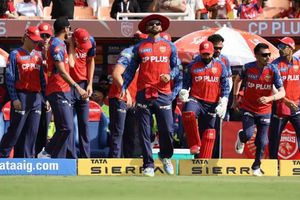 IPL 2026 के बाद PBKS से अलग होगा दिग्गज, गौतम गंभीर की टीम इंडिया में मिलने वाला है बड़ा पद! SportsTak Hindi