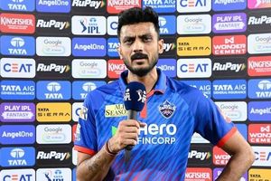 अक्षर पटेल ने दिल्ली के IPL 2026 से बाहर होने से पहले ही मानी हार, बोले- अब तो हमें... SportsTak Hindi