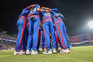 KKR से हार के बाद क्या दिल्ली कैपिटल्स के लिए IPL सीजन समाप्त? जानें सभी समीकरण SportsTak Hindi