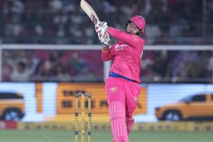 वैभव सूर्यवंशी छक्के उड़ाने के बने बादशाह, IPL 2026 के बीच तोड़ डाला यह वर्ल्ड रिकॉर्ड SportsTak Hindi