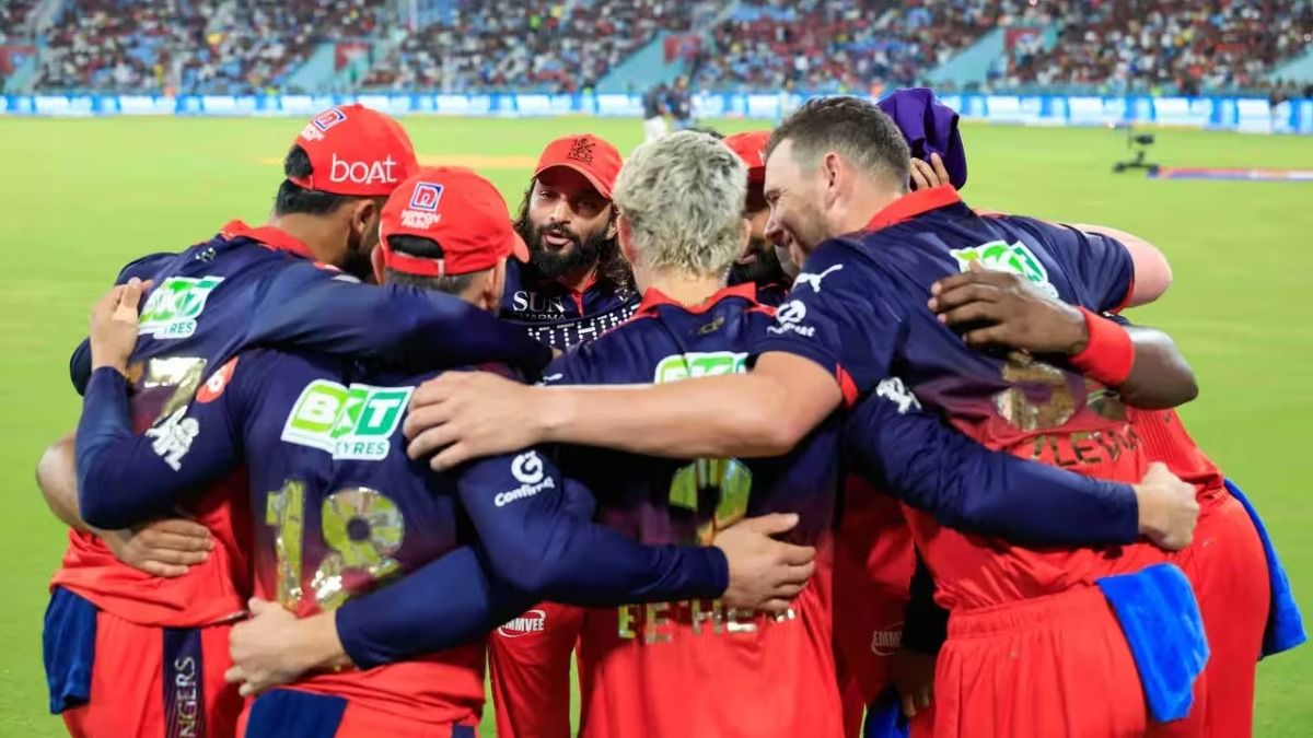 आरसीबी और मुंबई के बीच रायपुर में मैच खेला जाएगा. (PC: IPL)