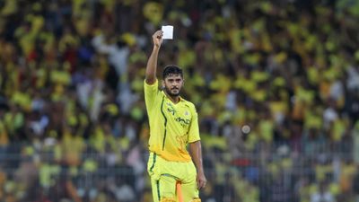 8 छक्के-2 चौके, 13 गेंद में रिकॉर्ड फिफ्टी और एक सीक्रेट गुजराती मैसेज, उर्विल की तूफानी खेल का खुला राज SportsTak Hindi
