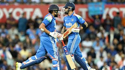 ICC वनडे रैंकिंग में भारत की बादशाहत बरकरार, पाकिस्तान को हुआ तगड़ा नुकसान SportsTak Hindi