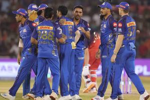 मुंबई इंडियंस में क्या सब कुछ ठीक नहीं है? हरभजन सिंह ने किए खुलासे, कहा- इसकी शुरुआत किसी एक व्यक्ति से... SportsTak Hindi