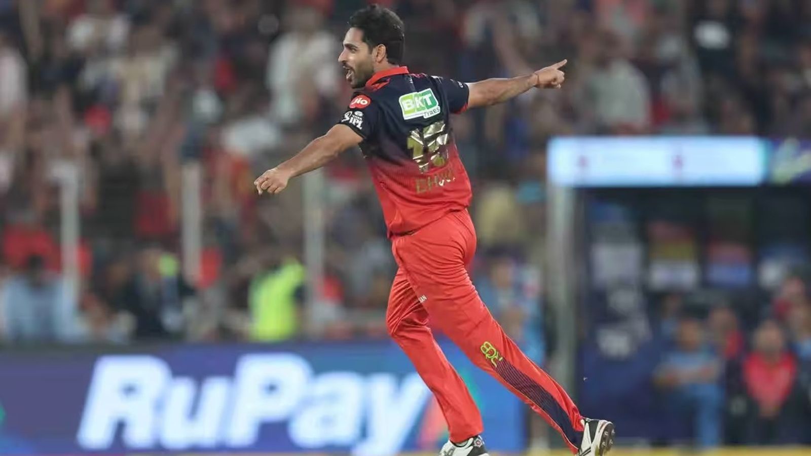 IPL 2026 में शानदार फॉर्म के बीच भुवनेश्वर कुमार का टीम इंडिया में वापसी पर बड़ा बयान, कहा- मैंने गोल बनाना ही छोड़ दिया, क्योंकि... भुवनेश्वर कुमार ने 11 मैचों में 21 विकेट लिए हैं. (PC: X)