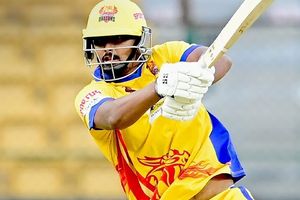 IPL 2026: कौन हैं CSK से जुड़ने वाला 24 साल का सबसे खतरनाक ऑलराउंडर? दो टूर्नामेंट में बल्ले और गेंद से मचा दी थी तबाही SportsTak Hindi
