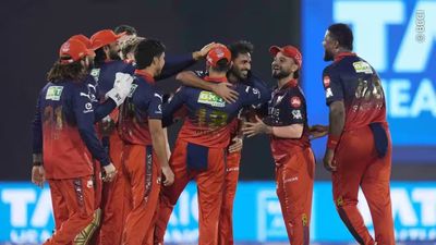 IPL 2026 Points Table : KKR पर जीत से RCB ने गुजरात से छीना नंबर वन का ताज, जानें अंकतालिका का हाल RCB team players