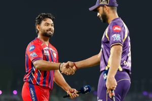 IPL 2026 में शर्मनाक प्रदर्शन के बाद तीन टीमों के कप्तानों की होने वाली है छुट्टी! रिपोर्ट में बड़ा दावा SportsTak Hindi