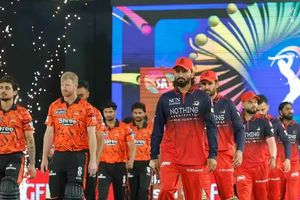 IPL 2026: SRH मैनेजमेंट ने 110 फीसदी तक बढ़ाई RCB के खिलाफ मैच टिकट की प्राइस, 45 हजार तक पहुंची कीमत SportsTak Hindi