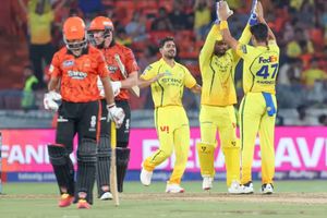 CSK vs SRH: पिच रिपोर्ट, वेदर अपडेट, हेड टू हेड रिकॉर्ड, प्लेइंग XI और लाइव स्ट्रीमिंग की डिटेल्स यहां जानें SportsTak Hindi