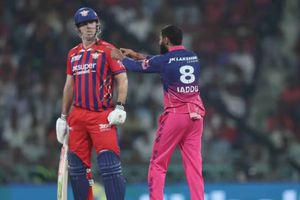 RR vs LSG : पिच रिपोर्ट, हेड टू हेड रिकॉर्ड, वेदर अपडेट, संभावित प्लेइंग XI और लाइव स्ट्रीमिंग की डिटेल्स यहां देखें SportsTak Hindi