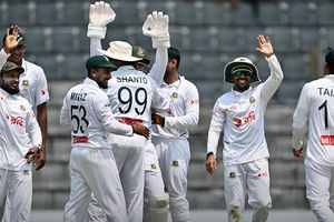 बांग्लादेश ने पाकिस्तान की घर बुलाकर की फजीहत, 2-0 से जीती टेस्ट सीरीज, घरेलू जमीं पर पहली बार किया पाक टीम का सूपड़ा साफ SportsTak Hindi
