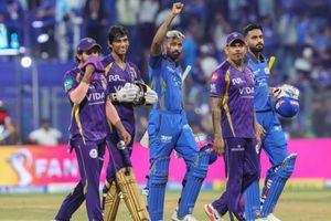 KKR vs MI: पिच रिपोर्ट, वेदर अपडेट, हेड टू हेड रिकॉर्ड, प्लेइंग XI और लाइव स्ट्रीमिंग की डिटेल्स यहां जानें SportsTak Hindi