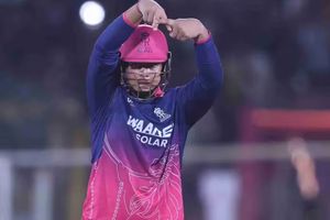 IPL में क्रिस गेल का महारिकॉर्ड तोड़ेंगे वैभव सूर्यवंशी, अनिल कुंबले ने कर दी ये बड़ी भविष्यवाणी SportsTak Hindi