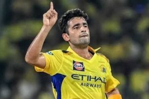CSK के लिए IPL इतिहास में सबसे घटिया गेंदबाज बनें अंशुल कंबोज, उनके नाम जुड़े ये शर्मनाक रिकॉर्ड SportsTak Hindi