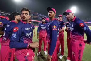 राजस्थान रॉयल्स की टीम से जुड़े चहल, जानें किस खिलाड़ी का बीच सीजन बने रिप्लेसमेंट SportsTak Hindi