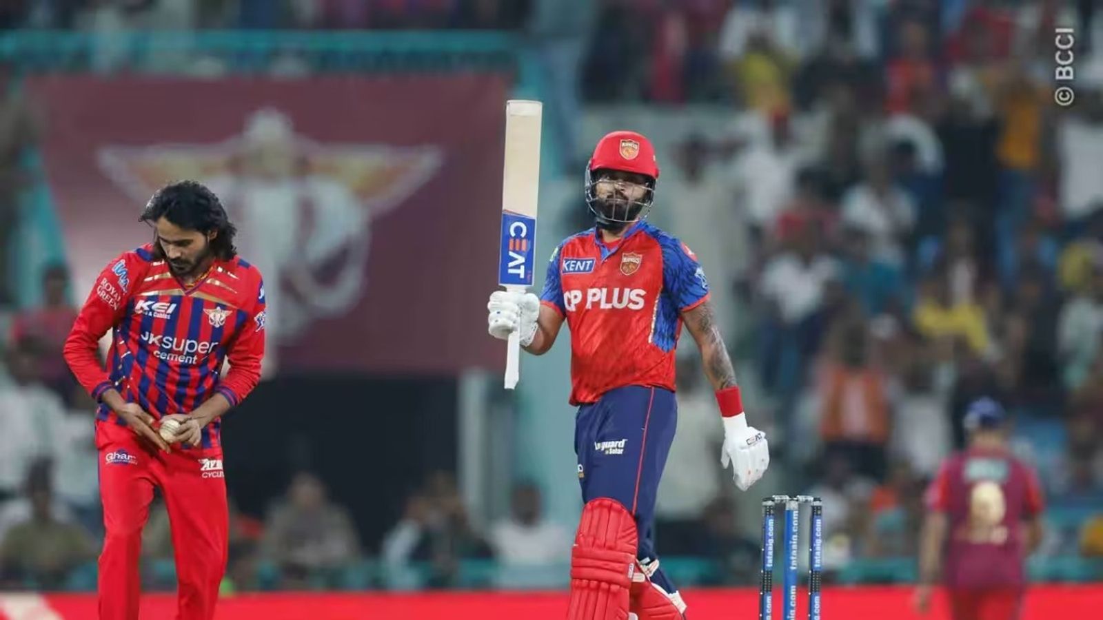 LSG vs PBKS : श्रेयस अय्यर ने शतक से छह हार के बाद दिलाई जीत, प्लेऑफ की रेस में जिंदा पंजाब फिफ्टी जड़ने के बाद श्रेयस अय्यर