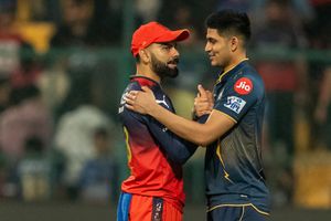 RCB vs GT क्वालिफायर 1 की वेदर-पिच रिपोर्ट, हेड टू हेड रिकॉर्ड, प्लेइंग XI और लाइव स्ट्रीमिंग की डिटेल्स SportsTak Hindi