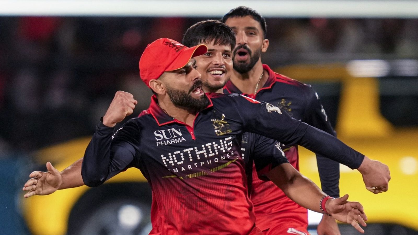 RCB का कैसे बदला खेल, इस पर किताब लिखो, 6 आईपीएल ट्रॉफी जीतने वाले ने क्यों कहा ऐसा IPL 2026, RCB Won 1st Qualifier