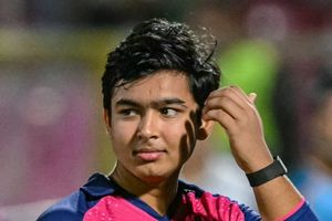 वैभव सूर्यवंशी की उम्र को लेकर चल रही बहस पर GT के कोच का बड़ा बयान, IPL 2026 के दूसरे क्वालिफायर से पहले जानें क्या कहा? SportsTak Hindi