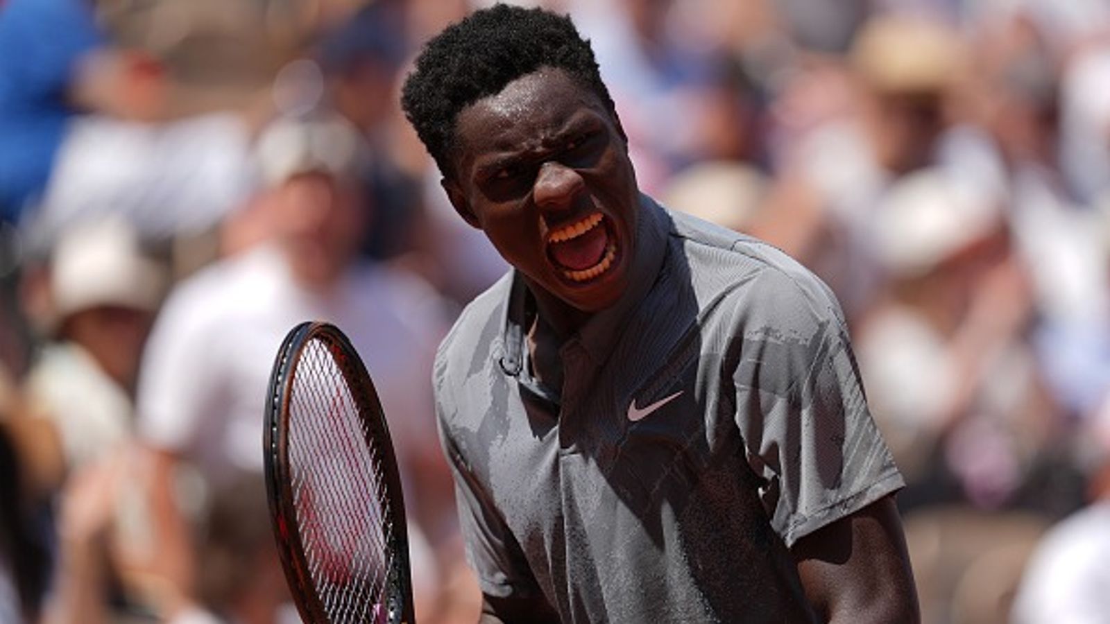 French Open: 17 साल के खिलाड़ी ने पहले रचा इतिहास, फिर फ्रिजर के अंदर डाल लिया अपना सिर, Video मोइस कौमे फ्रेंच ओपन के तीसरे राउंड में पहुंचे. (PC: Getty)