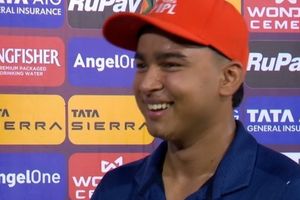 रोज कितना दूध पीते हो? IPL फाइनल के बाद रवि शास्त्री के सवाल पर वैभव सूर्यवंशी का मजेदार जवाब, Video SportsTak Hindi