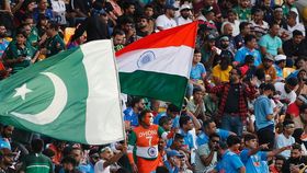 India and Pakistan fans India and Pakistan fans