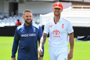 ENG vs NZ: इंग्लैंड ने न्यूजीलैंड टेस्ट के लिए घोषित किए 12 खिलाड़ी, दो डेब्यू! एक की 2 साल बाद वापसी SportsTak Hindi